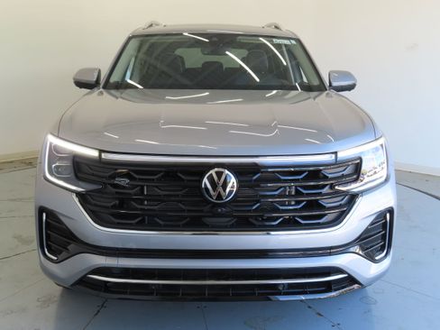 New 2026 Volkswagen Atlas SEL Premium R-Line AWD/4WD image 10