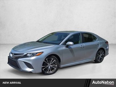 Used 2019 Toyota Camry SE w/ Convenience Package