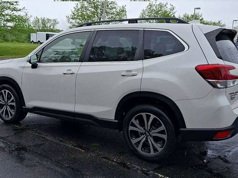Used 2022 Subaru Forester Limited AWD/4WD image 6