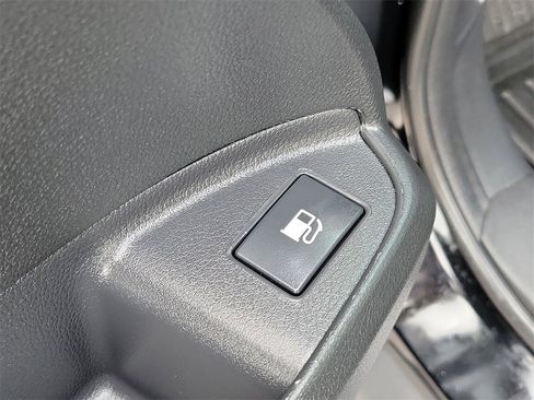 Used 2022 Honda Ridgeline Black Edition image 22