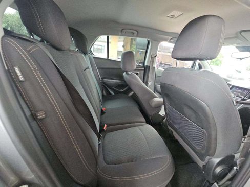 Used 2020 Chevrolet Trax LS FWD image 6