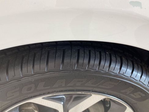 Used 2020 Kia Forte LXS FWD image 17