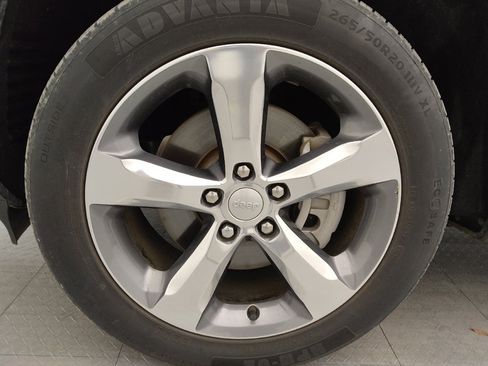 Used 2021 Jeep Grand Cherokee L Limited image 31