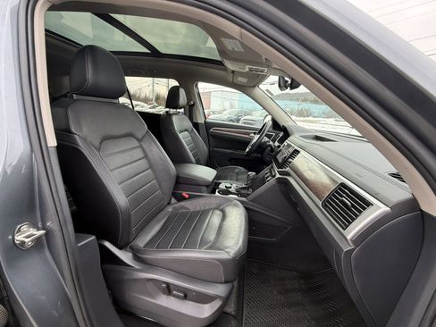 Used 2019 Volkswagen Atlas SEL Premium image 29