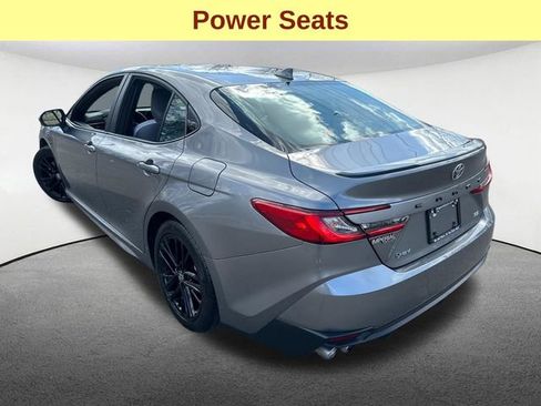 Certified 2025 Toyota Camry SE w/ Convenience Package FWD image 9
