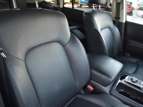 Used 2024 Nissan Armada SV image 74