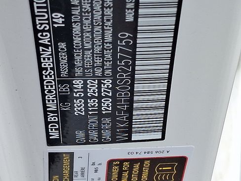 Certified 2025 Mercedes-Benz C 300 4MATIC image 27