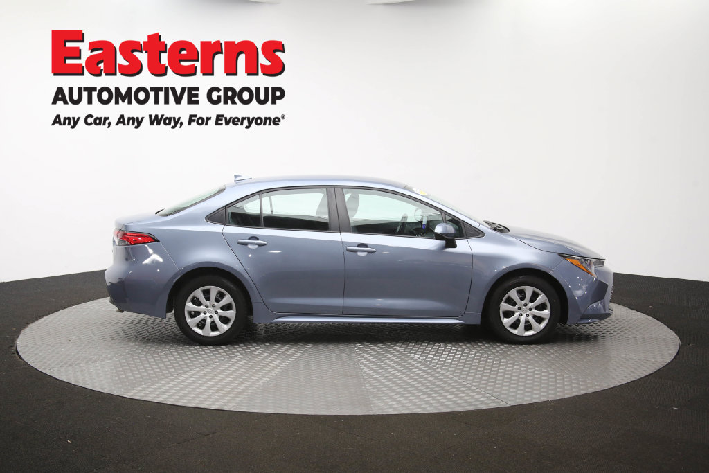 Used 2025 Toyota Corolla LE FWD image 46