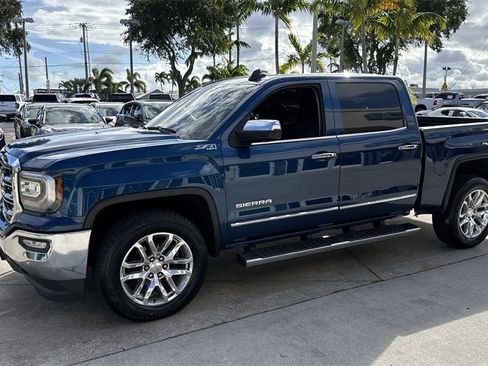 Used 2018 GMC Sierra 1500 SLT image 11