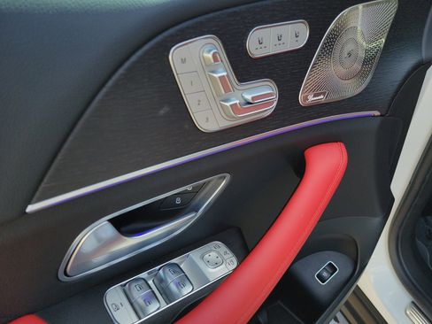 Certified 2025 Mercedes-Benz GLE 450 4MATIC Coupe image 21