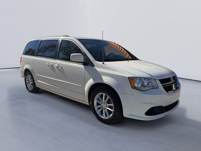 Used 2013 Dodge Grand Caravan SXT w/ Rear Park Assist Pkg