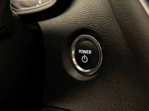 Used 2024 Toyota Corolla SE image 31