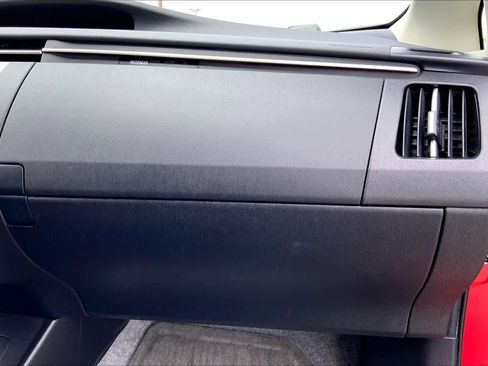 Used 2015 Toyota Prius Two image 18