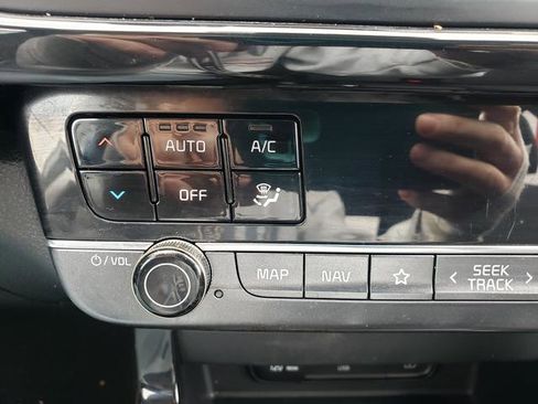 Certified 2024 Kia Seltos S AWD/4WD image 23