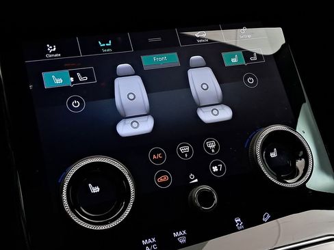 Used 2020 Land Rover Range Rover Velar SV Autobiography Dynamic image 30