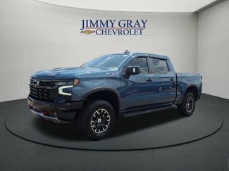 Used 2024 Chevrolet Silverado 1500 ZR2 w/ Technology Package AWD/4WD video 1