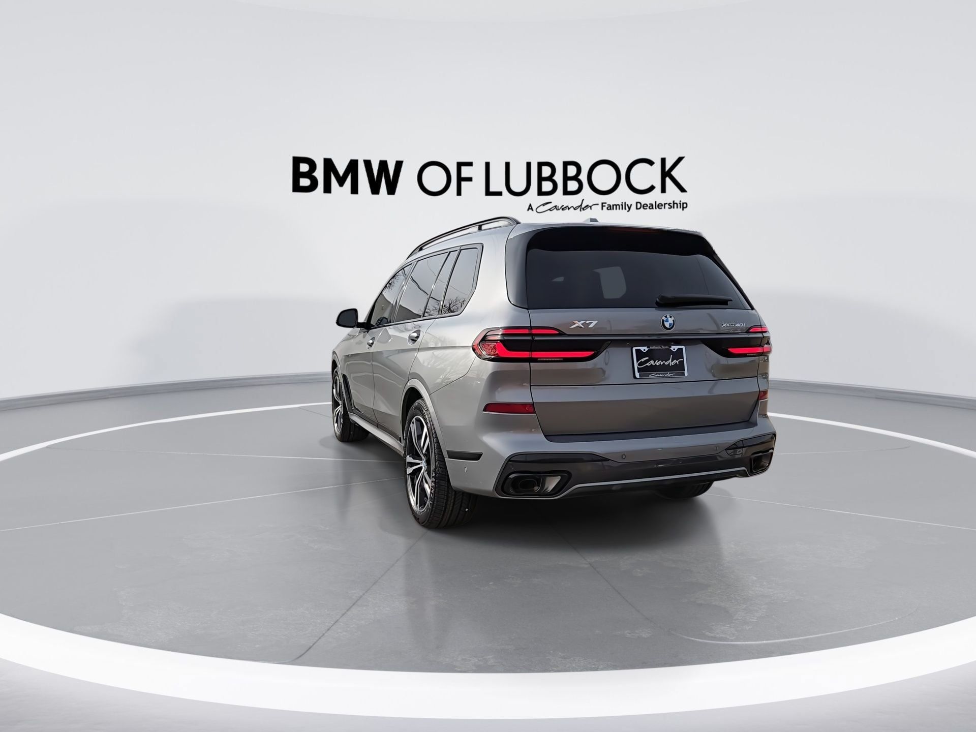 Used 2026 BMW X7 xDrive40i AWD/4WD image 7