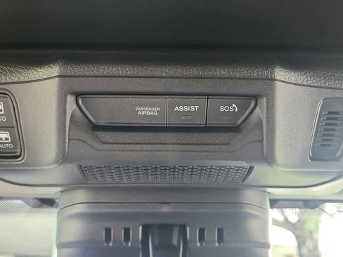 Used 2026 Jeep Wrangler Unlimited Sport AWD/4WD image 16