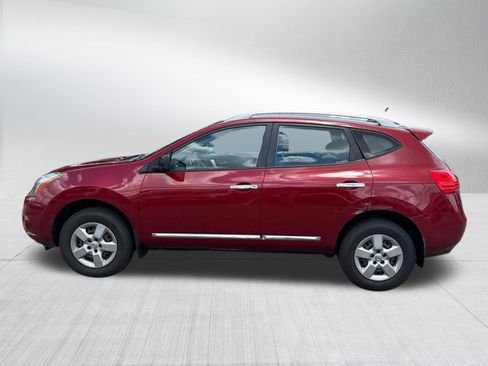 Used 2015 Nissan Rogue S w/ Convenience Package AWD/4WD image 4