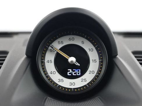 Certified 2026 Porsche 911 GT3 RWD image 10