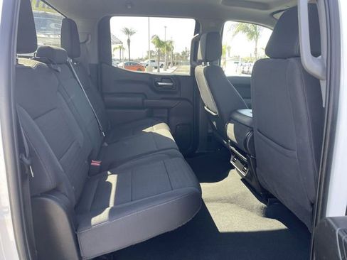 Used 2022 Chevrolet Silverado 1500 Custom image 26