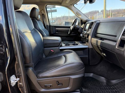 Used 2017 RAM 1500 Sport image 29