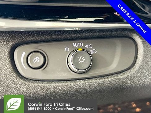 Used 2024 Buick Envista Sport Touring w/ Experience Buick Package image 19