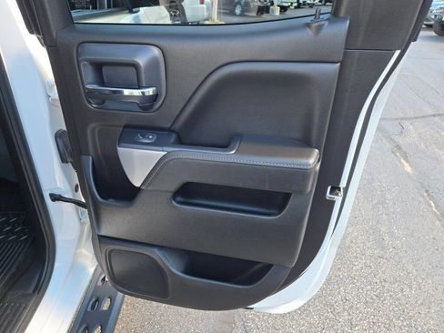 Used 2018 Chevrolet Silverado 1500 LT w/ All Star Edition AWD/4WD image 17