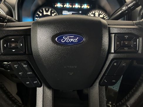 Used 2019 Ford F150 XLT w/ Equipment Group 302A Luxury AWD/4WD image 60