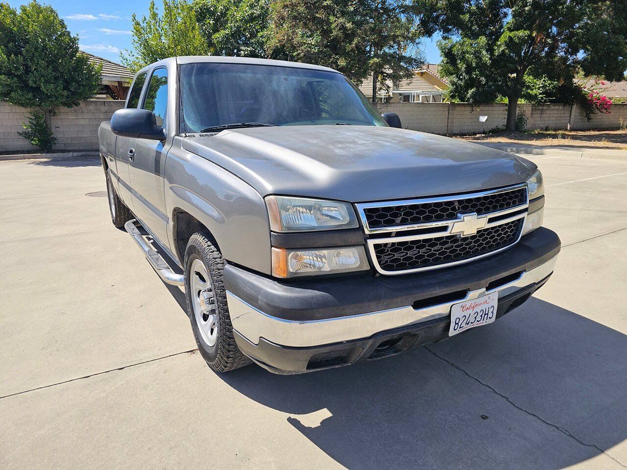 Used 2006 Chevrolet Silverado 1500 W/T RWD image 4