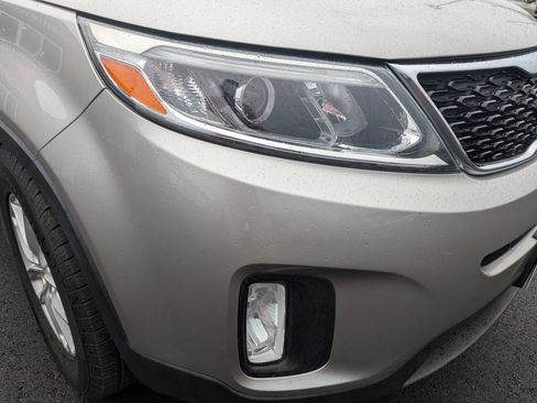 Used 2014 Kia Sorento LX FWD image 11
