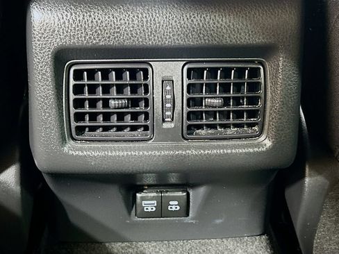 Used 2025 Toyota Camry LE w/ Convenience Package FWD image 21