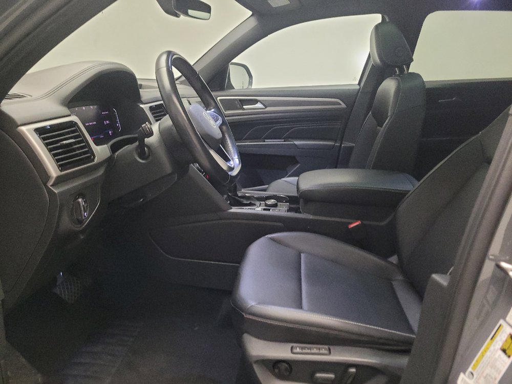 Used 2020 Volkswagen Atlas Cross Sport SEL AWD/4WD image 17