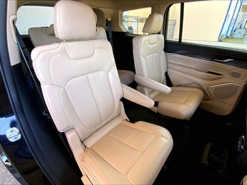 Used 2021 Jeep Grand Cherokee L Limited image 20