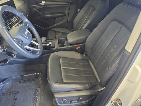 Used 2023 Audi Q5 2.0T Premium w/ Convenience Package AWD/4WD image 18