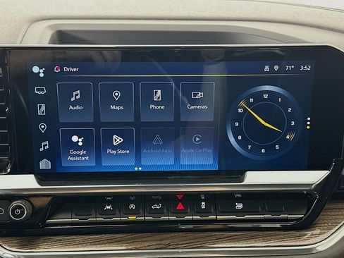 Used 2024 Chevrolet Silverado 1500 LT image 19