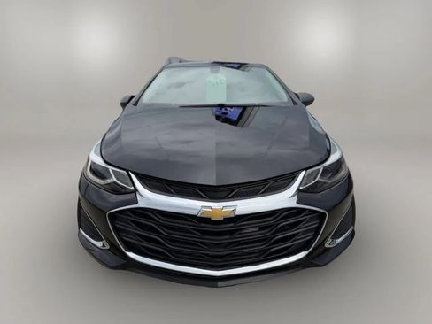 Used 2019 Chevrolet Cruze LT w/ LT Fleet Convenience Package FWD image 2
