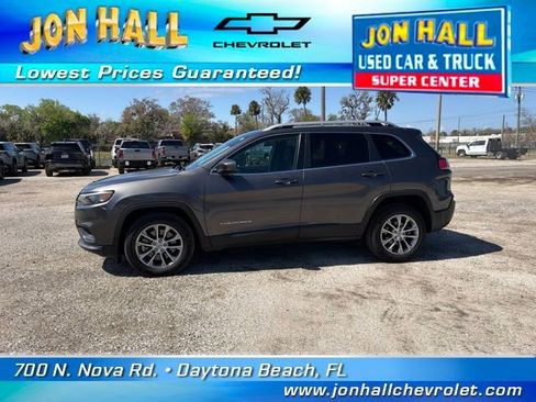 Used 2021 Jeep Cherokee Latitude Plus image 4