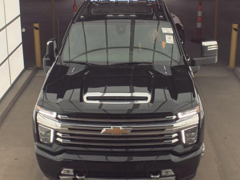 Used 2023 Chevrolet Silverado 3500 High Country w/ Safety Package II AWD/4WD image 2