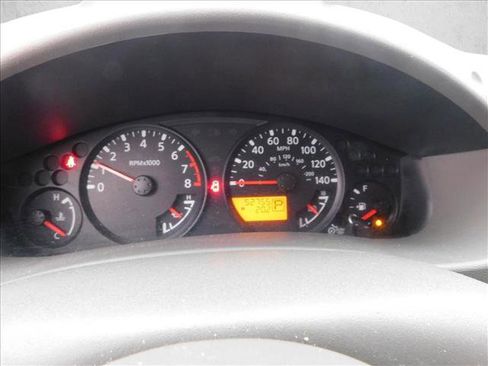 Used 2017 Nissan Frontier SV image 9