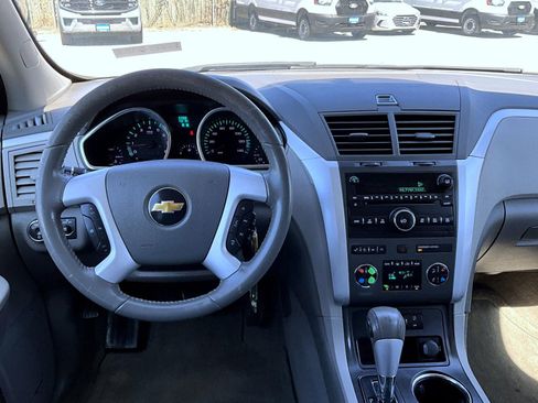 Used 2011 Chevrolet Traverse LT w/ Personal Connectivity Package image 13