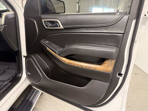 Used 2019 GMC Yukon XL Denali w/ Denali Ultimate Package image 46