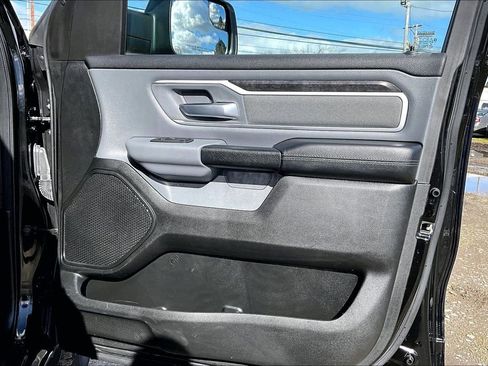 Used 2022 RAM 1500 Big Horn image 24