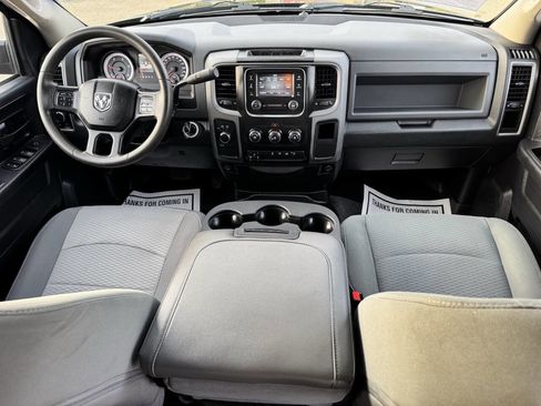Used 2015 RAM 2500 Tradesman w/ Chrome Appearance Group image 12