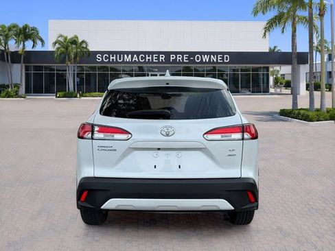 Used 2024 Toyota Corolla Cross LE AWD/4WD image 6