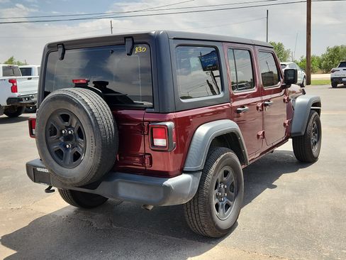 Used 2021 Jeep Wrangler Unlimited Sport AWD/4WD image 4