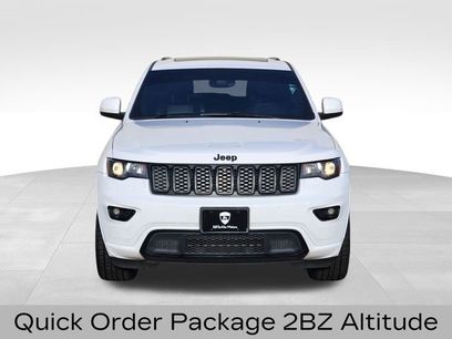 Used 2018 Jeep Grand Cherokee Altitude