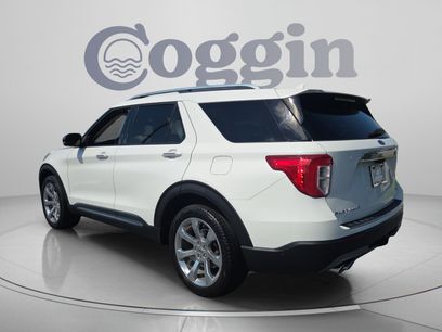 Used 2020 Ford Explorer Platinum w/ Premium Technology Package