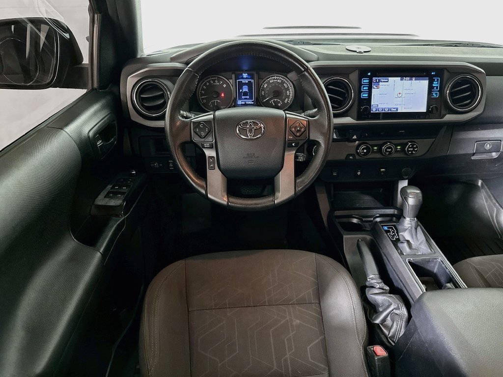 Used 2016 Toyota Tacoma TRD Sport w/ Towing Package RWD image 25
