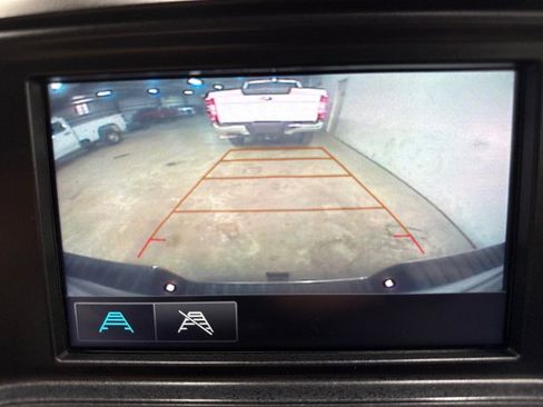 Used 2019 Chevrolet Silverado 2500 W/T AWD/4WD image 20